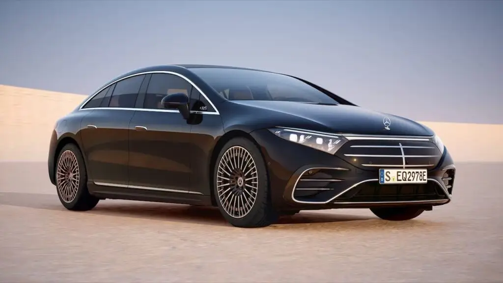 Mercedes EQS azur limousines 1