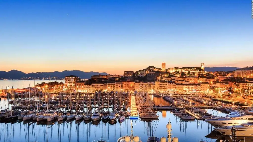 170510135753 cannes city guide croisettecannes is yours photo herve fabre 14 full 169 min 2