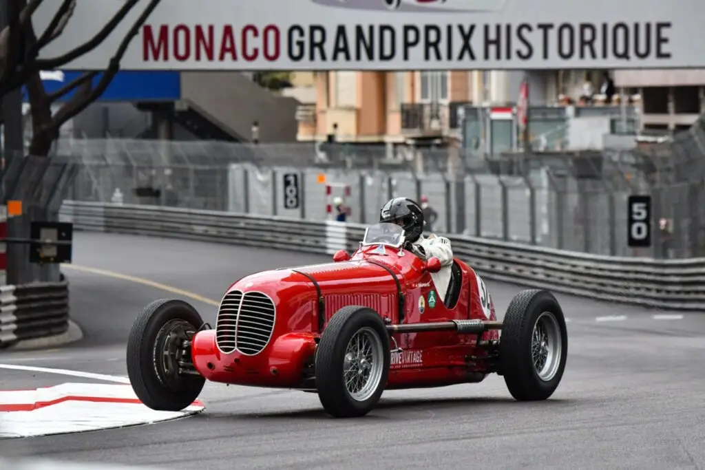 Transfert Grand Prix Historique de Monaco avec Chauffeur / Azur Limousines GP HISTORIQUE min 1