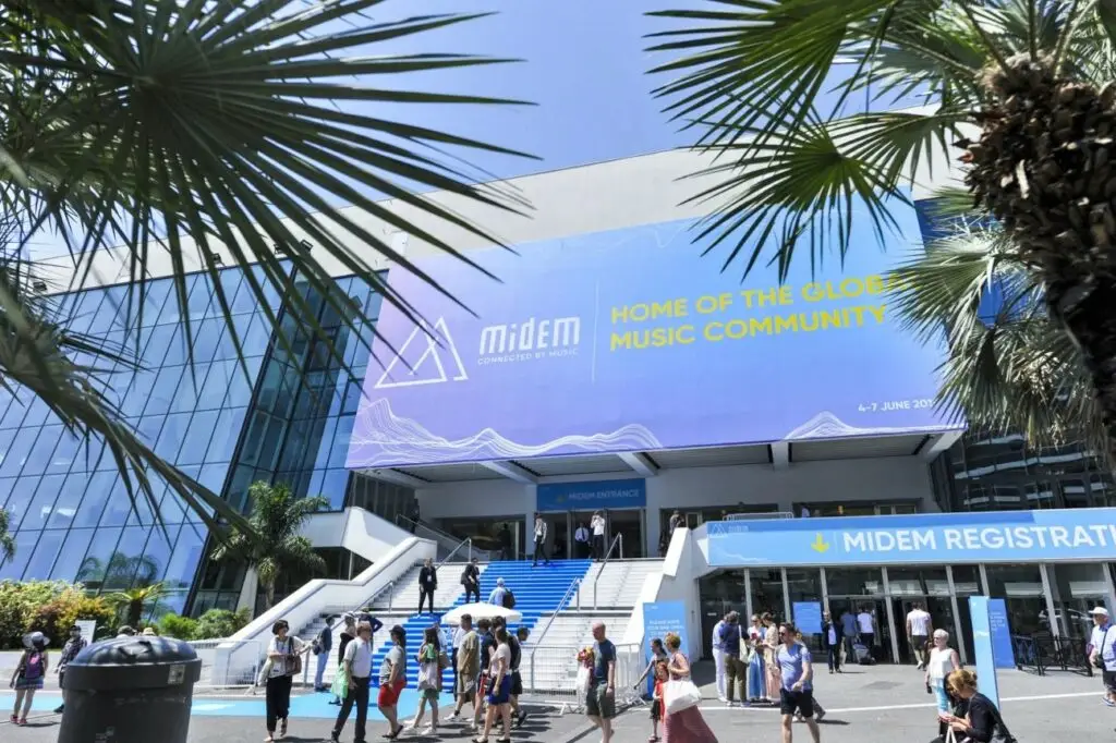 Transfert MIDEM Cannes avec Chauffeur Privé MIDEM min