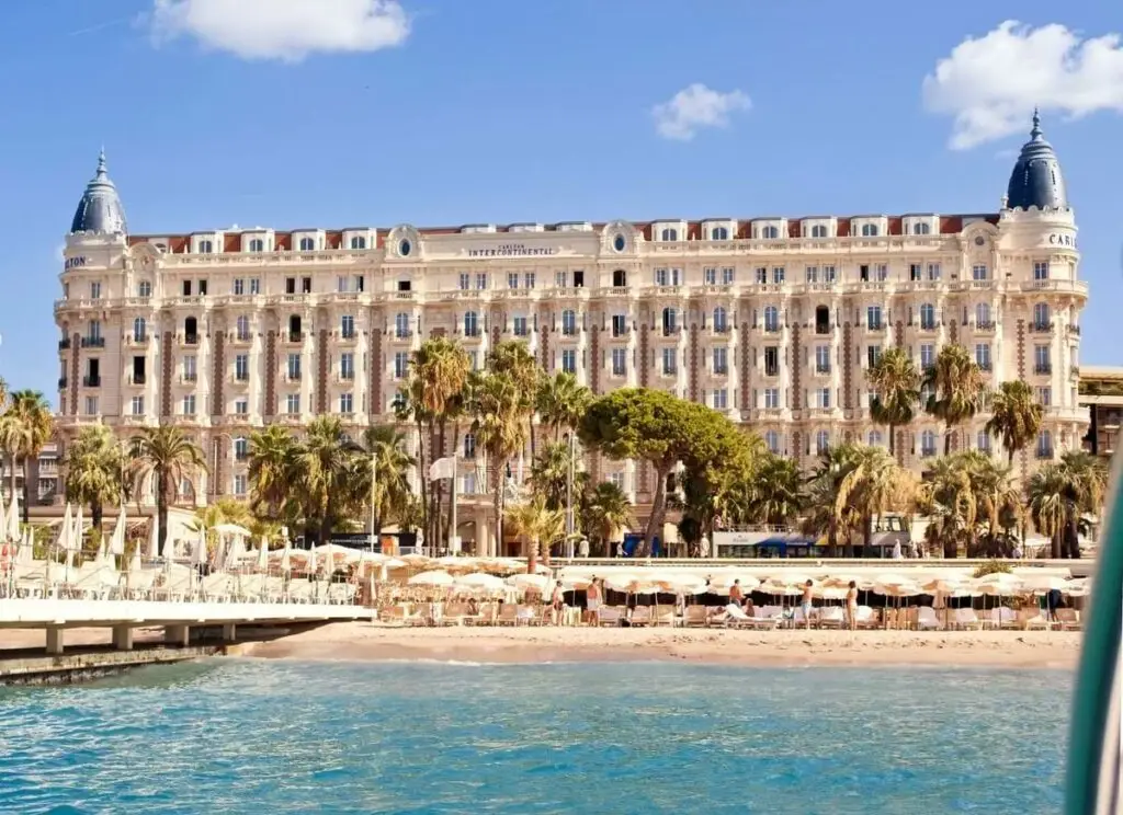 Hôtel Carlton Cannes InterContinentalCarltonCannes 2 min min 2